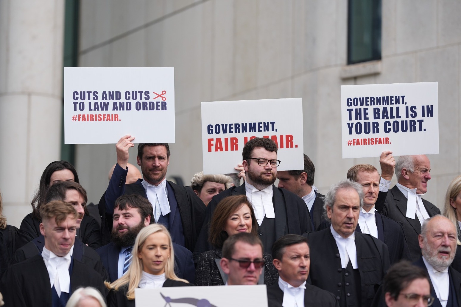 Criminal barristers withdraw services across the country in second day of action 