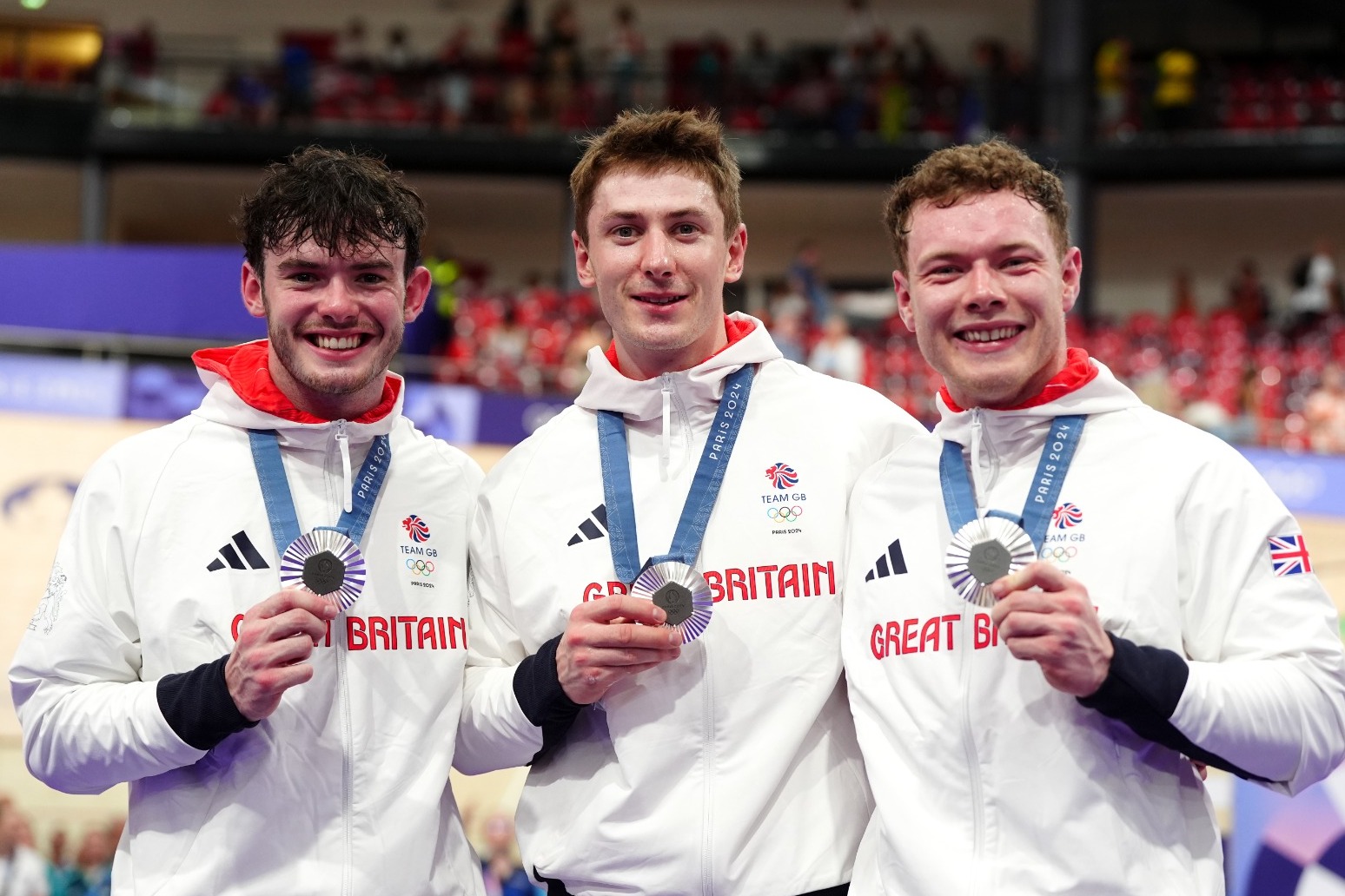 Great Britain take silver as Netherlands win team sprint in world record time 