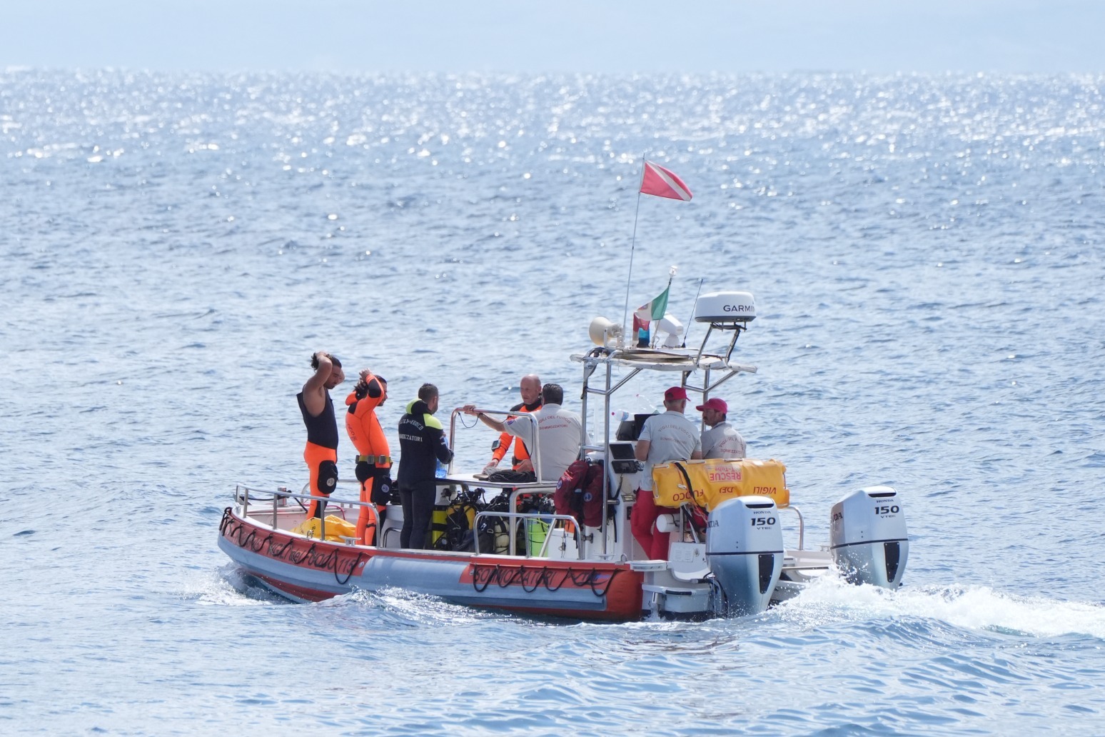 Search for tech tycoon Mike Lynch resumes after superyacht sinks near Sicily 