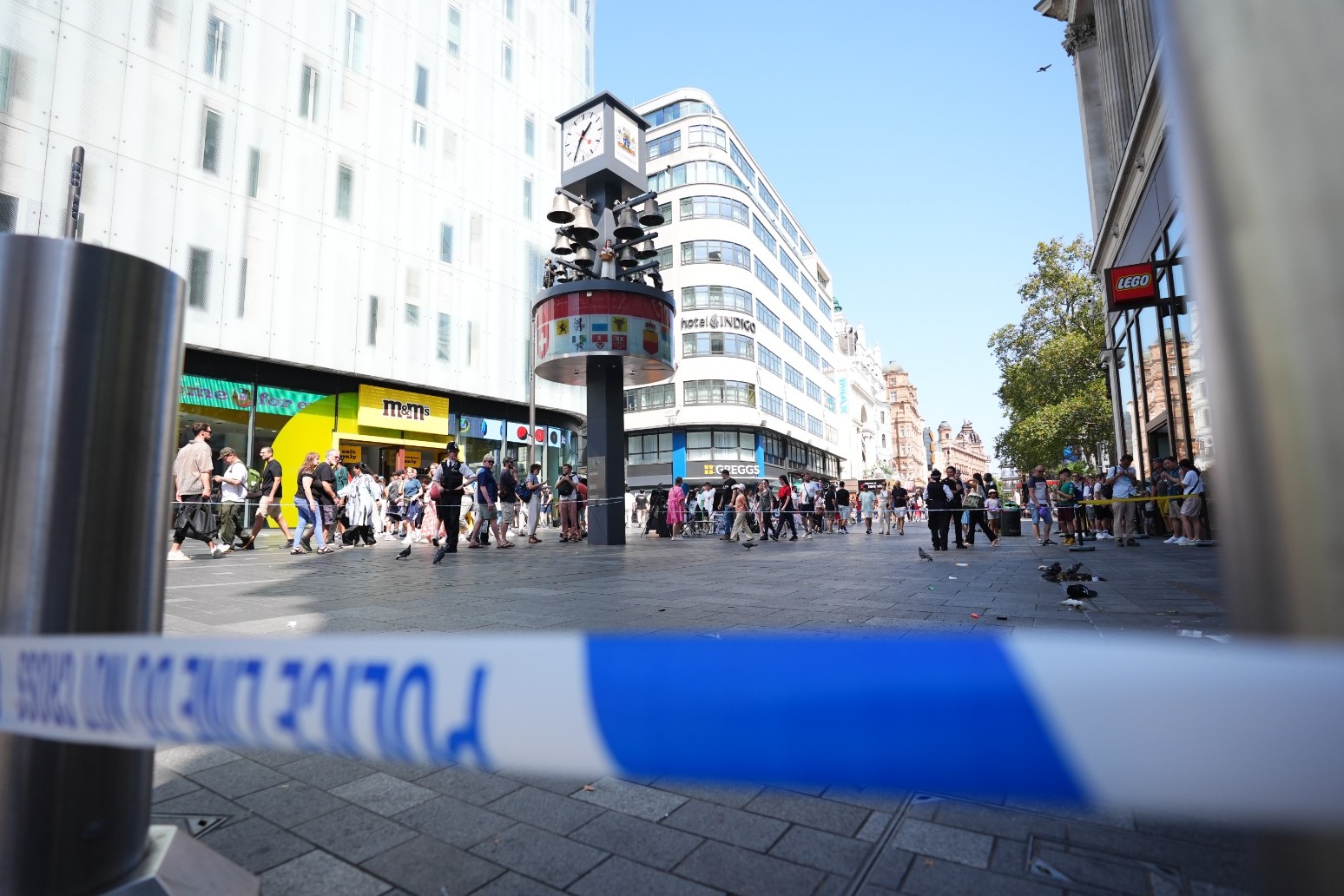 Shop security guard ‘jumped on and disarmed’ Leicester Square knifeman 