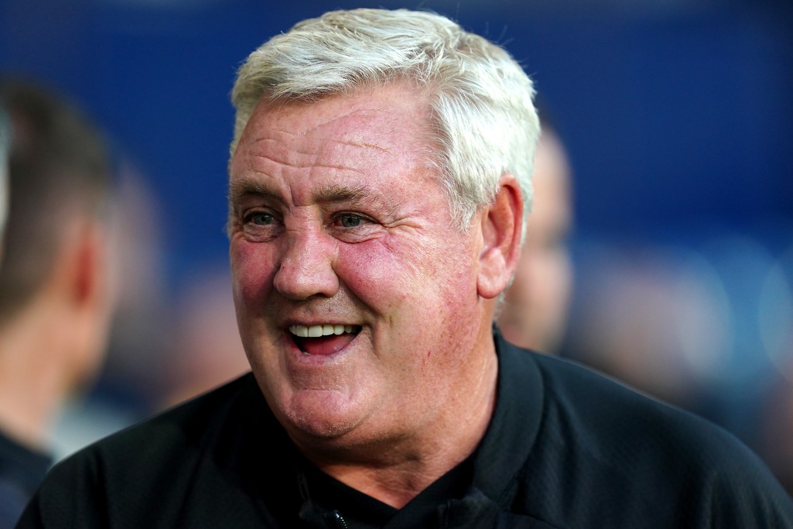 Steve Bruce returns to management with Blackpool 