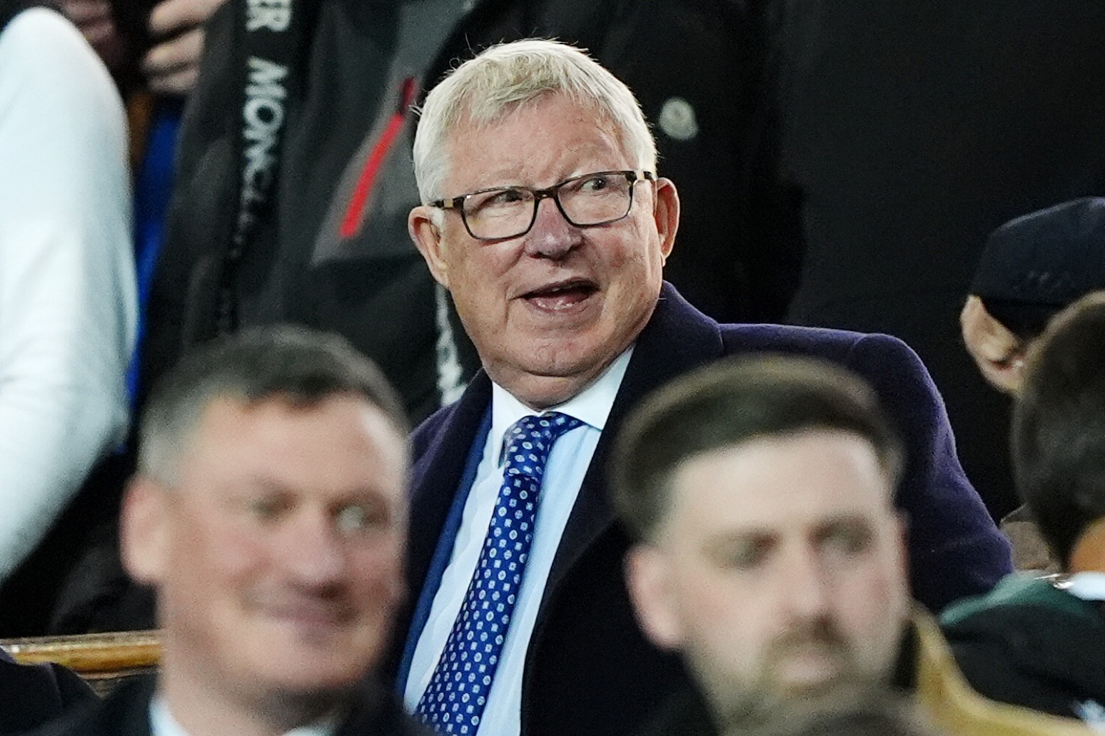 Sir Alex Ferguson to leave Man Utd ambassador role amid club cost cutting 